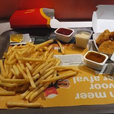 McDonald's Airport Schiphol Lounge 3