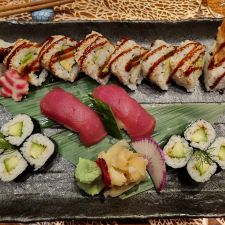 Hosokawa Teppanyaki en Sushi restaurant