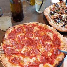 De Pizzabakkers Willemsparkweg