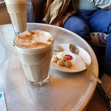 Douwe Egberts Café