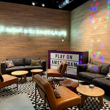 Moxy Amsterdam Houthavens