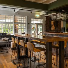 HFSLG Bar & Bistro