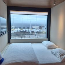 citizenM Schiphol Airport Hotel