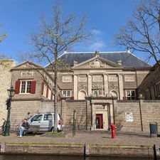 Museum De Lakenhal