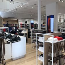 Tommy Hilfiger Outlet