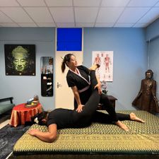 Suksamai massage