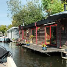 Rondvaart Leiden | stadsrondvaarten | Groepen | Sloep en sup verhuur