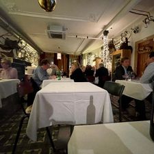 Restaurant CRU
