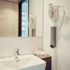 PLAZA Premium Den Haag City Center