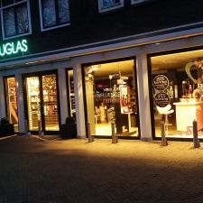 Parfumerie Douglas