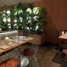 Héroine Restaurant & Bar