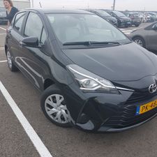 Hertz Autoverhuur - Eindhoven Airport
