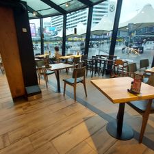 La Place Restaurant - Schiphol Lounge 1