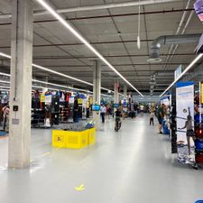 Decathlon Utrecht the Wall