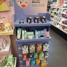 HEMA