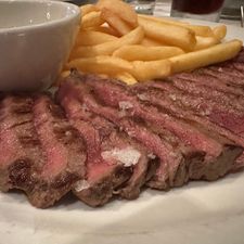 L'Entrecôte et les Dames