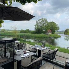 Noble Gastro House