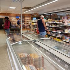 Supermarkt & Slagerij Goënga Den Hoorn