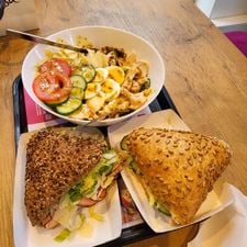 Bakker Bart Leeuwarden belegde broodjes & meer