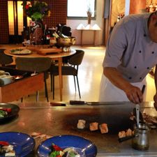 Hosokawa Teppanyaki en Sushi restaurant