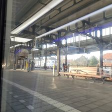 Station Naarden-Bussum