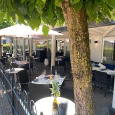 Puur Sanh Restaurant