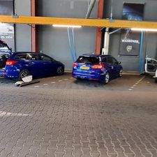 Loogman Carwash Rotterdam - Wasstraat in Rotterdam