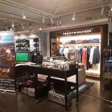 OFM. Voorburg Mensperience Store