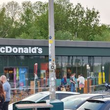 McDonald's Airport Schiphol McDrive Noord