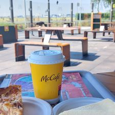 McDonald's Airport Schiphol McDrive Noord