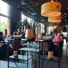 Bovenmeester diner & lounge