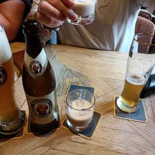 VOF Lunchroom 't Zoete Genot