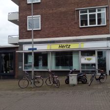 Hertz Autoverhuur - Arnhem - Bergstraat 2 HLE
