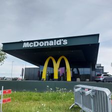 McDonald's Airport Schiphol McDrive Noord