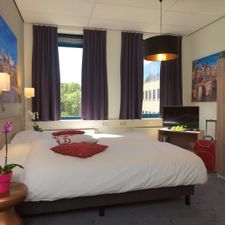 Amsterdam Teleport Hotel