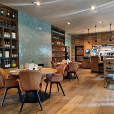 Bar Restaurant Koetshuis by Rhederoord