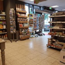 Supermarkt & Slagerij Goënga Den Hoorn