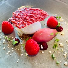 Zinc wine&dine