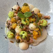 HFSLG Bar & Bistro