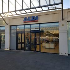 ALDI Arnhem Op Het Toneel