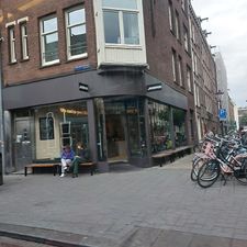 Juicebrothers De Pijp - Van Woustraat