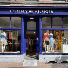 Tommy Hilfiger