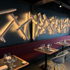 Putaine restaurant & bar