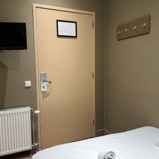 Aston city Hotel