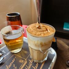 Douwe Egberts Café
