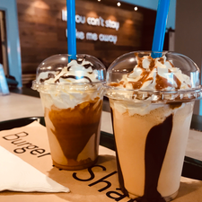 Burger ‘n Shake