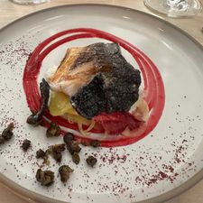 ZIES wijnbar • bistro • boutique hotel