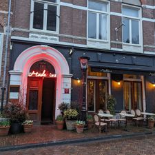 Bistro Madeleine