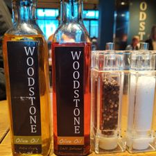 WOODSTONE Pizza and Wine Alphen aan den Rijn