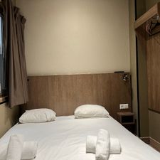 Aston city Hotel